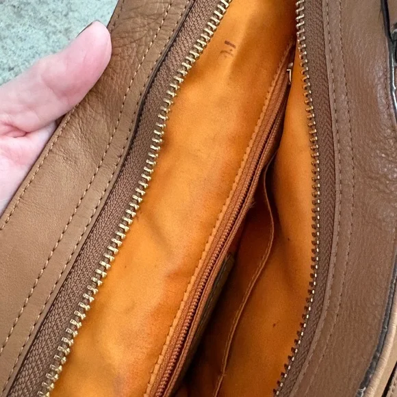 Coach Park Carrie Tote Shoulder Bag - Tan - Picture 7 of 8